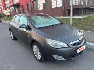 2011 Opel Astra J, серый, 650000 рублей, вид 4