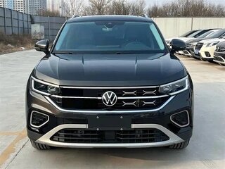 2023 Volkswagen Tayron I Рестайлинг, чёрный, 2020004 рублей, вид 2