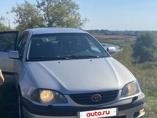2000 Toyota Avensis I Рестайлинг, серебристый, 630000 рублей, вид 2