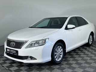 2012 Toyota Camry VII (XV50), белый, 1399000 рублей, вид 1