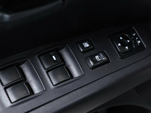 2010 Mitsubishi Outlander II Рестайлинг, чёрный, 1449000 рублей - вид 13