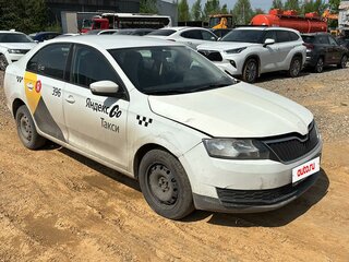 2019 Skoda Rapid I Рестайлинг, белый, 608000 рублей, вид 2