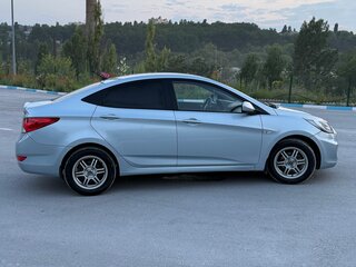 2012 Hyundai Solaris I, голубой, 690000 рублей, вид 5