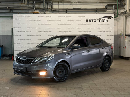 2015 Kia Rio III Рестайлинг, серый, 459000 рублей, вид 1