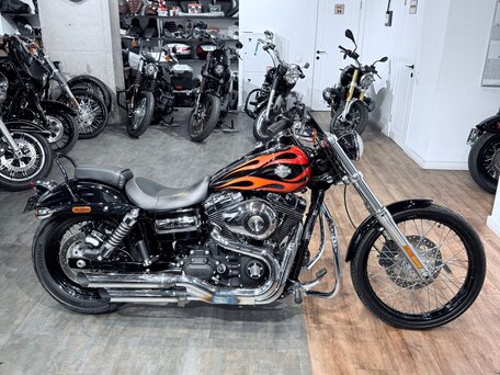 2012 Harley-Davidson Dyna Wide Glide, чёрный, 1100000 рублей, вид 3