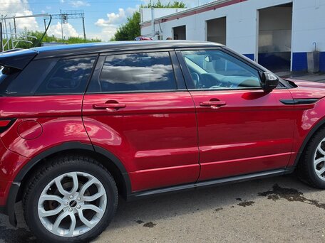 2014 Land Rover Range Rover Evoque 9-speed I, красный, 2100000 рублей, вид 5
