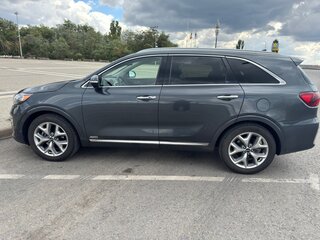 2020 Kia Sorento III Prime Рестайлинг, серый, 2349999 рублей, вид 4