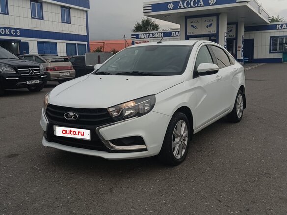 2018 Lada (ВАЗ) Vesta I, белый, 790000 рублей