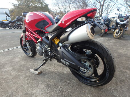 2013 Ducati Monster 696, красный, 530000 рублей, вид 5