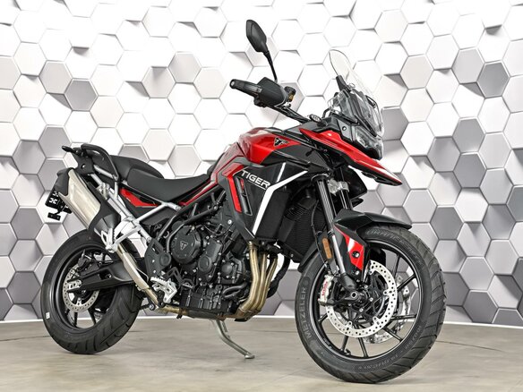 2024 Triumph Tiger 900, красный, 1600000 рублей