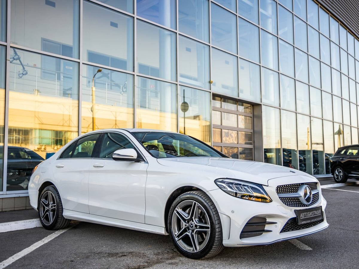 Открыть фотографии: Mercedes-Benz C-Класс IV (W205) Рестайлинг