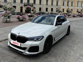 2019 BMW 5 серии 520d xDrive VII (G30/G31/G38), белый, 3150000 рублей, вид 2