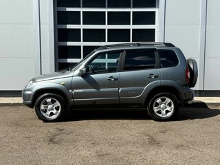 2012 Chevrolet Niva I Рестайлинг, серый, 483000 рублей, вид 2