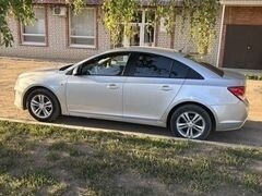 2013 Chevrolet Cruze I Рестайлинг, серебристый, 760000 рублей, вид 4