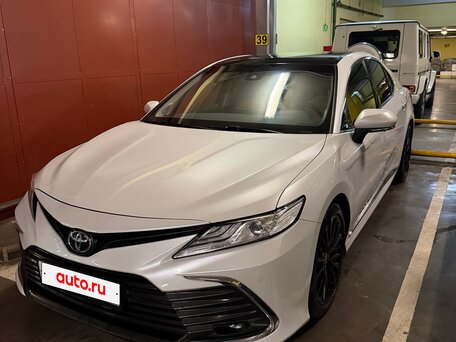 2022 Toyota Camry US Market VIII (XV70) Рестайлинг, белый, вид 1