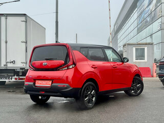 2021 Kia Soul III, красный, 1849000 рублей, вид 4