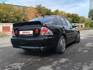 2001 Lexus IS 200 I, чёрный, 745000 рублей, вид 4