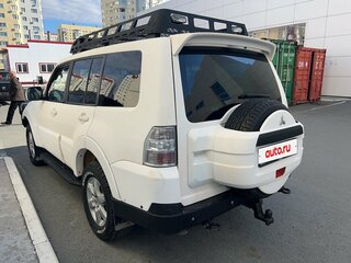 2011 Mitsubishi Pajero IV Рестайлинг 1, белый, 1500000 рублей, вид 4