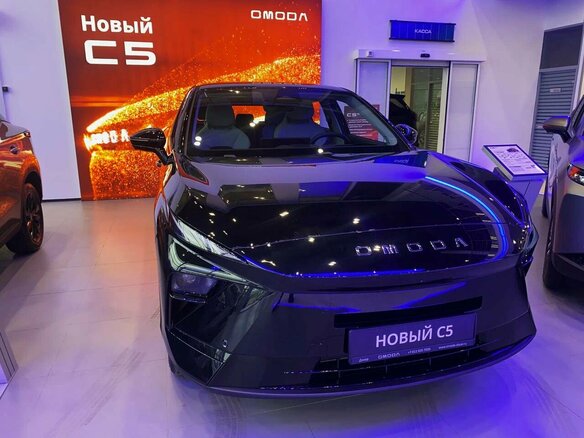2026 Omoda C5 II, чёрный - вид 9