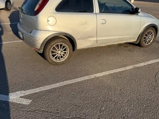 2003 Opel Corsa C Рестайлинг, серебристый, 280000 рублей, вид 5