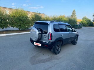 2018 Chevrolet Niva I Рестайлинг, серебристый, 590000 рублей, вид 5