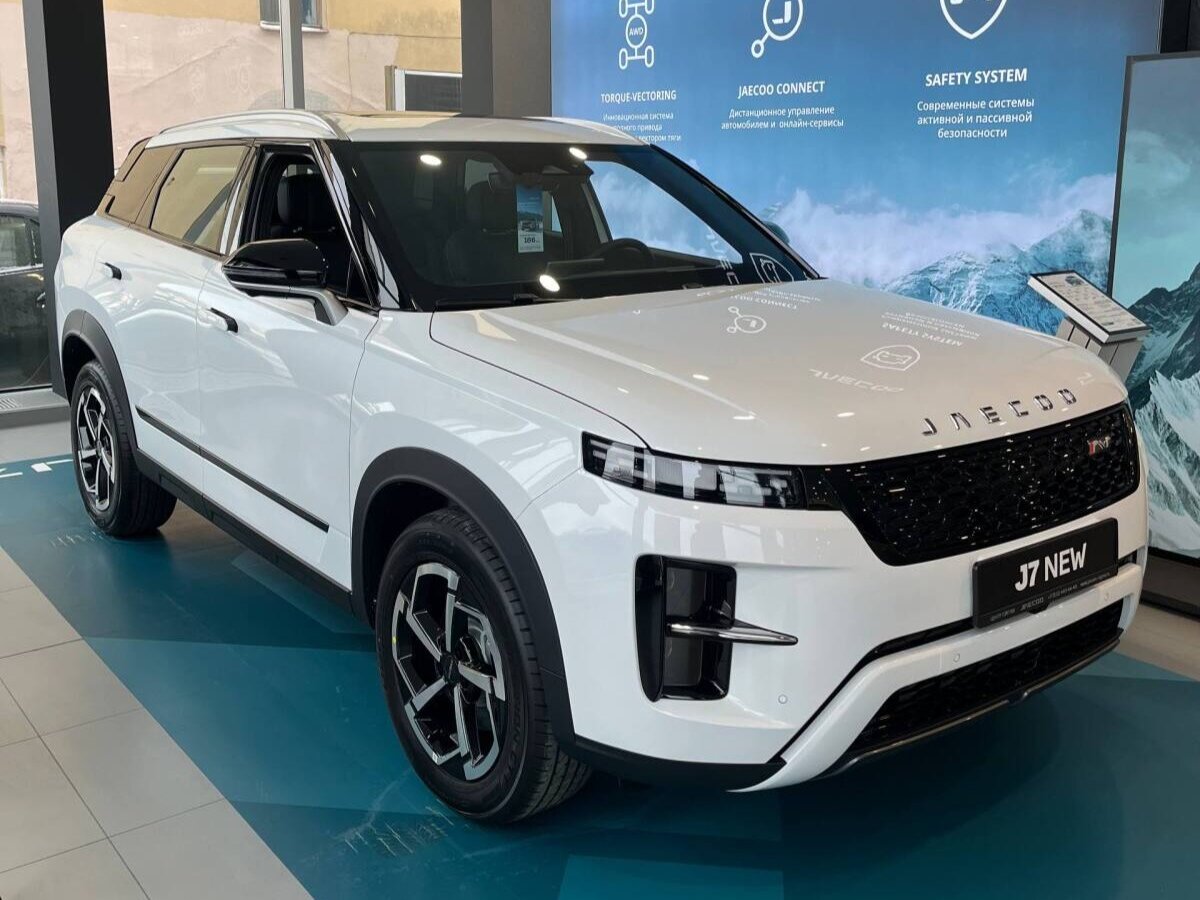 Открыть фотографии: Jaecoo J7 I Рестайлинг
