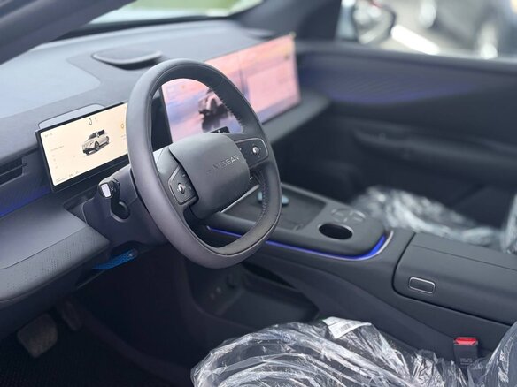 2026 Nissan NX8 73 kWh, серебристый, 2620000 рублей - вид 18