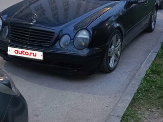 2000 Mercedes-Benz CLK-Класс 230 I (W208) Рестайлинг, синий, 500000 рублей, вид 3