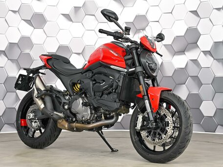 2021 Ducati Monster 937, красный, 819000 рублей, вид 1