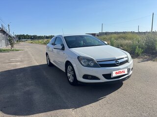 2010 Opel Astra GTC H Рестайлинг, белый, 520000 рублей, вид 1