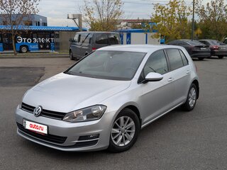 2013 Volkswagen Golf VII, серебристый, 1300000 рублей, вид 1