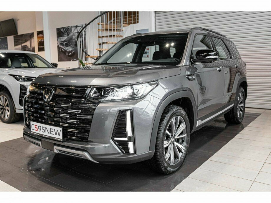 Открыть фотографии: Changan CS95 I Рестайлинг 2