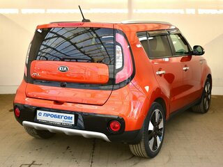 2019 Kia Soul II Рестайлинг, оранжевый, 1770000 рублей, вид 4