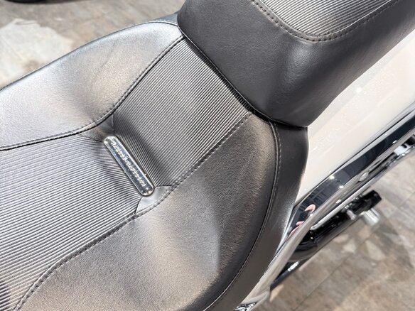 2016 Harley-Davidson Breakout, белый, 1799000 рублей - вид 29