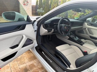 2025 Porsche 911 Carrera 4 GTS VIII (992) Рестайлинг, серый, 26500000 рублей, вид 5