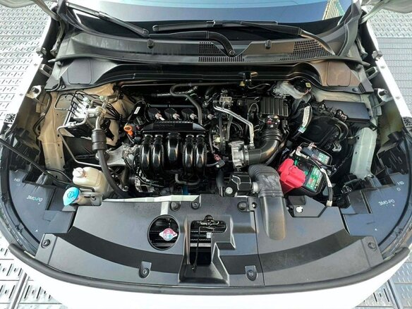 2026 Honda HR-V III Рестайлинг, белый - вид 8