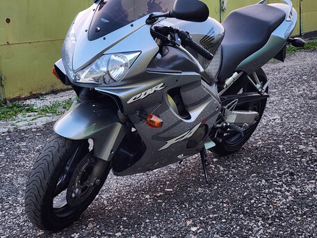 2005 Honda CBR 600F, серый, 550000 рублей, вид 2