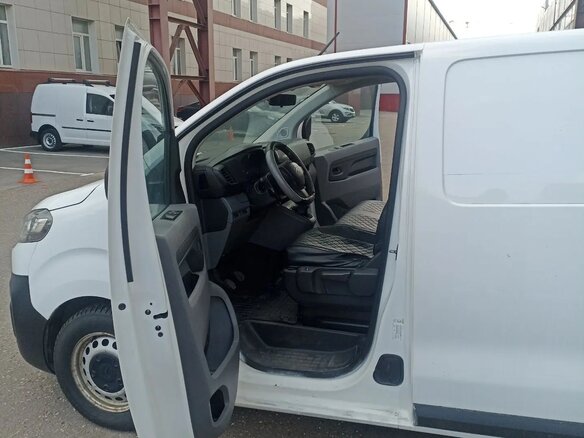 2018 Citroen Jumpy III, белый - вид 8