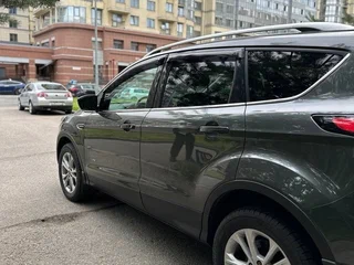 2019 Ford Kuga II Рестайлинг, серый, 1499000 рублей, вид 4