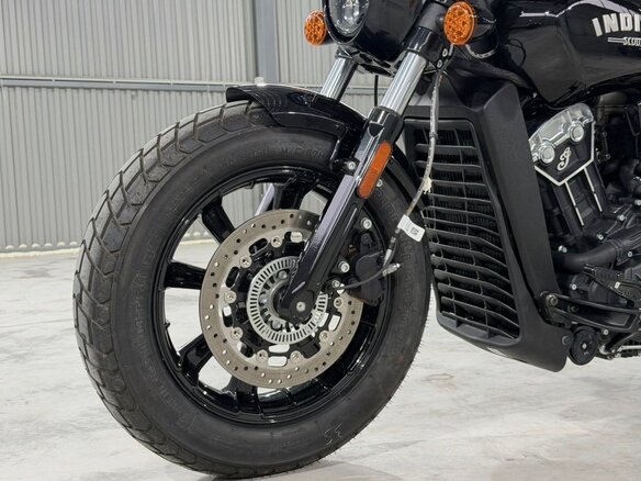 2022 Indian Scout, чёрный - вид 9