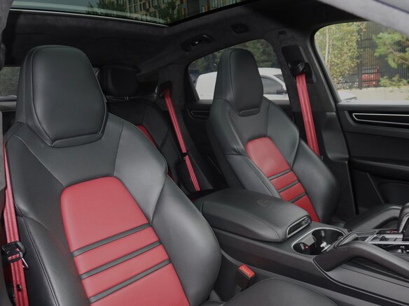 2021 Porsche Cayenne GTS Coupé III, чёрный - вид 19