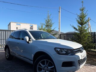 2013 Volkswagen Touareg II, белый, 1325000 рублей, вид 5