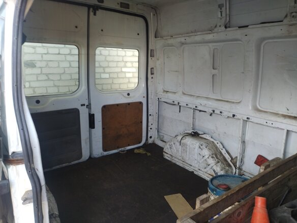 2008 Ford Transit, белый - вид 4