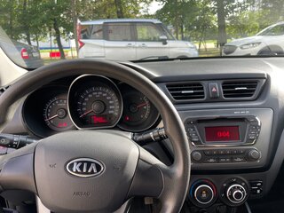 2012 Kia Rio III, чёрный, 650000 рублей, вид 5