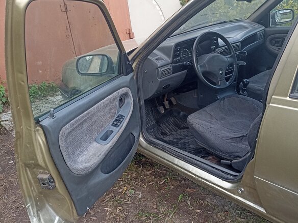 2006 Daewoo Nexia I, жёлтый, 79000 рублей - вид 9
