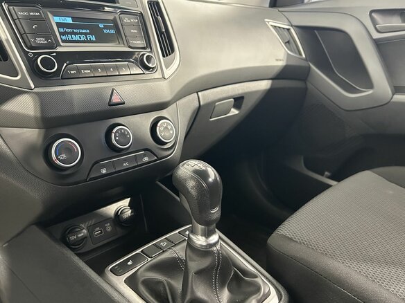 2018 Hyundai Creta I, чёрный, 1740000 рублей - вид 18
