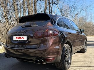 2013 Porsche Cayenne S Diesel II (958), коричневый, 2650000 рублей, вид 4