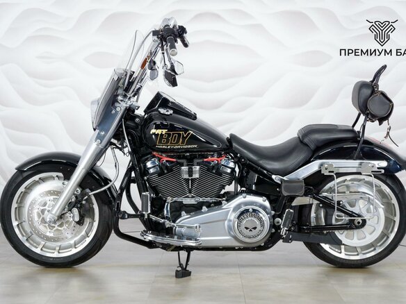 2017 Harley-Davidson Fat Boy, чёрный, 1779000 рублей - вид 1