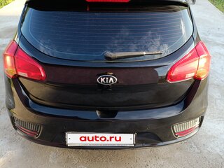 2015 Kia Ceed II Рестайлинг, чёрный, 890000 рублей, вид 4
