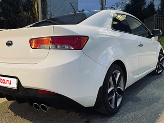 2011 Kia Cerato Koup II, белый, 950000 рублей, вид 2